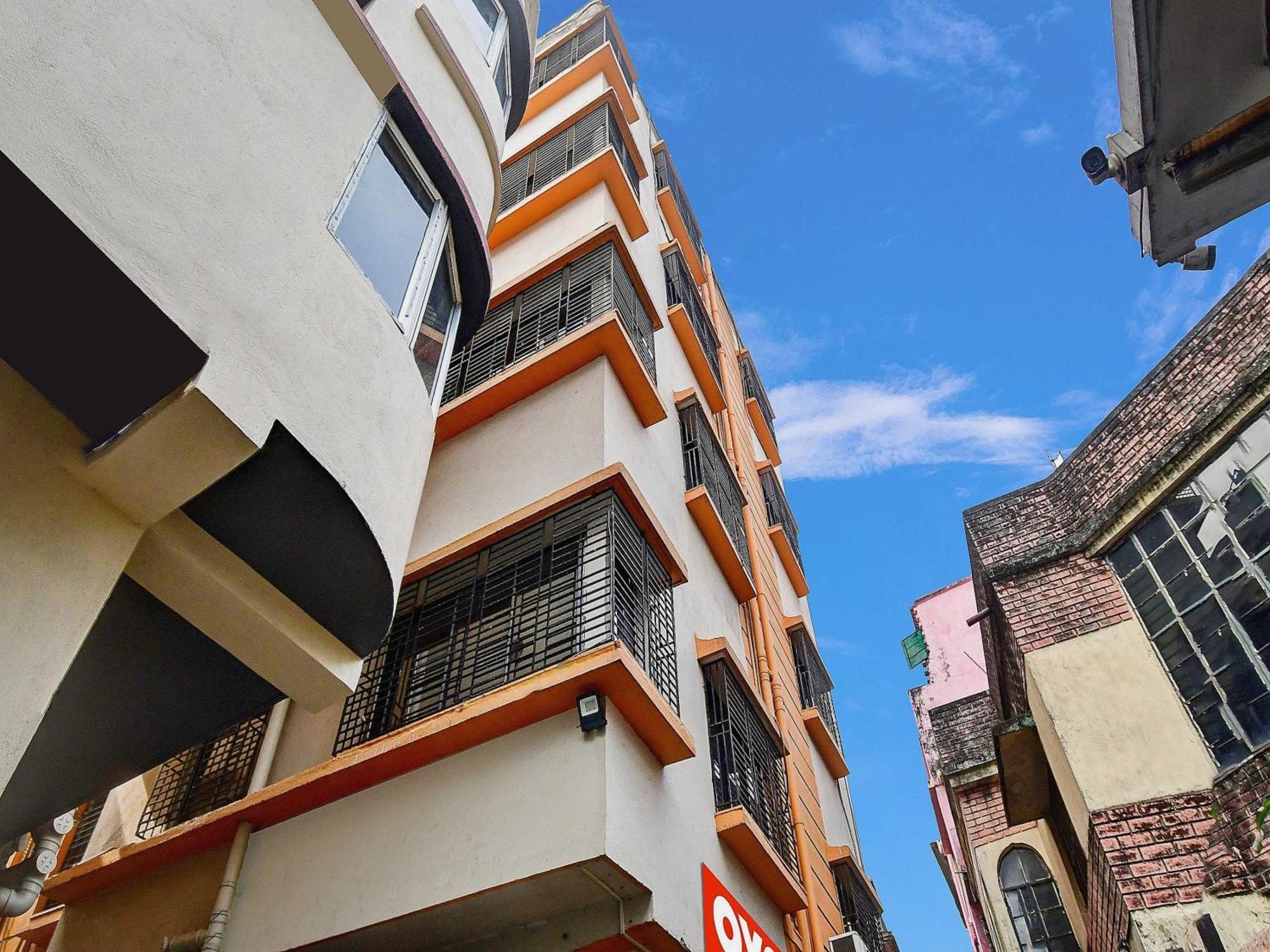 Hotel O Grand Lazeez Hāora 外观 照片