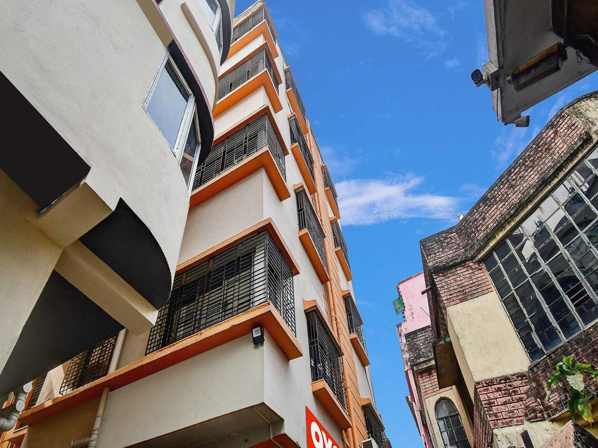 Hotel O Grand Lazeez Hāora 外观 照片