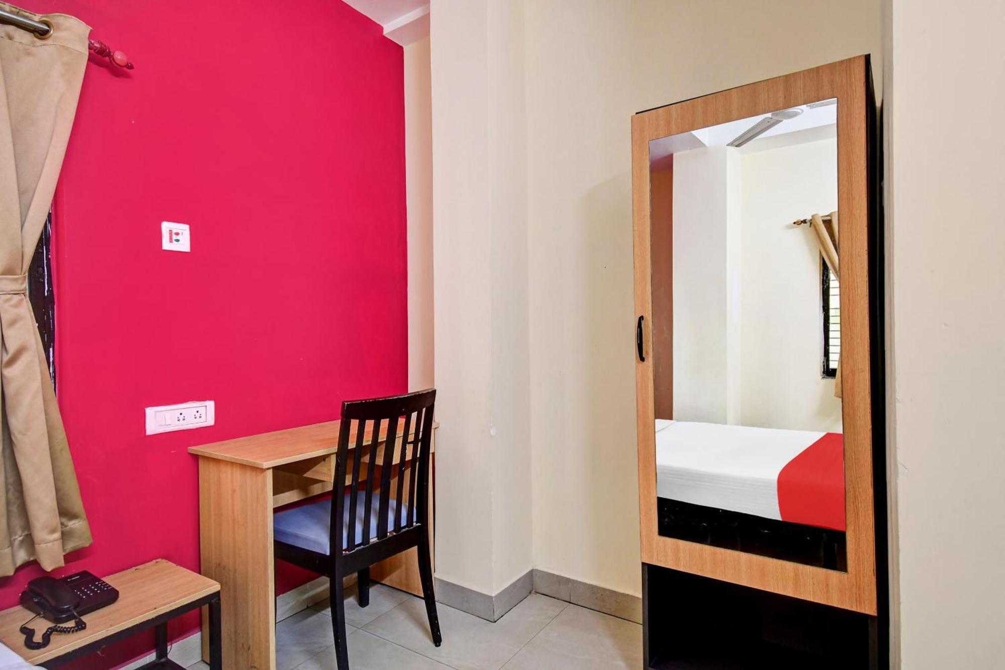 Hotel O Grand Lazeez Hāora 外观 照片
