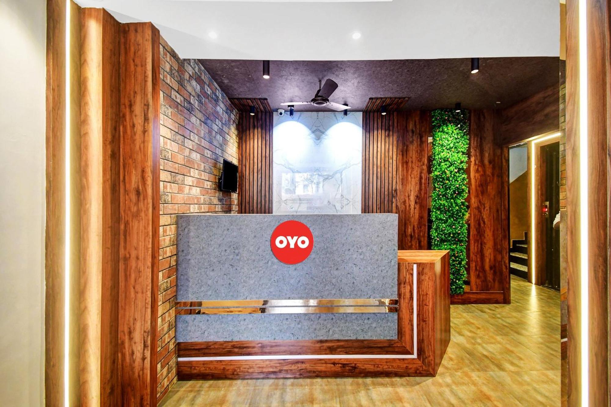 Hotel O Grand Lazeez Hāora 外观 照片